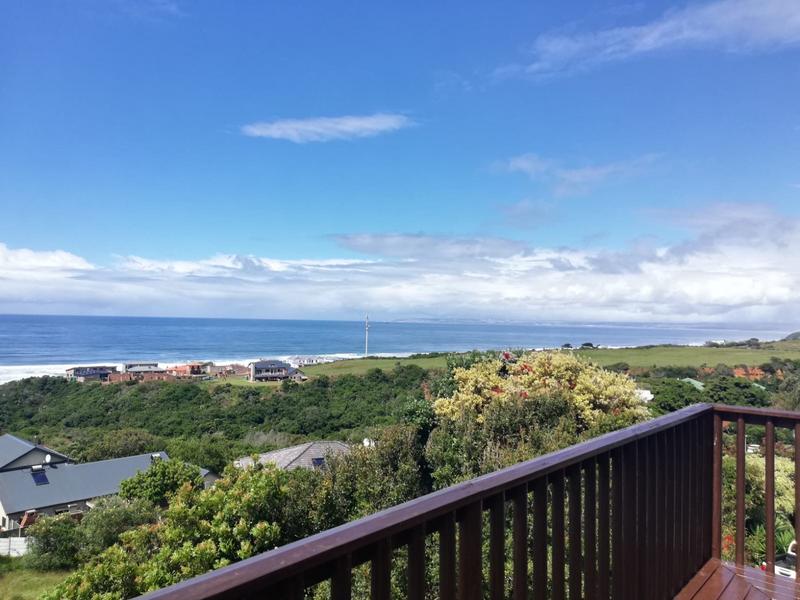 7 Bedroom Property for Sale in Outeniqua Strand Western Cape